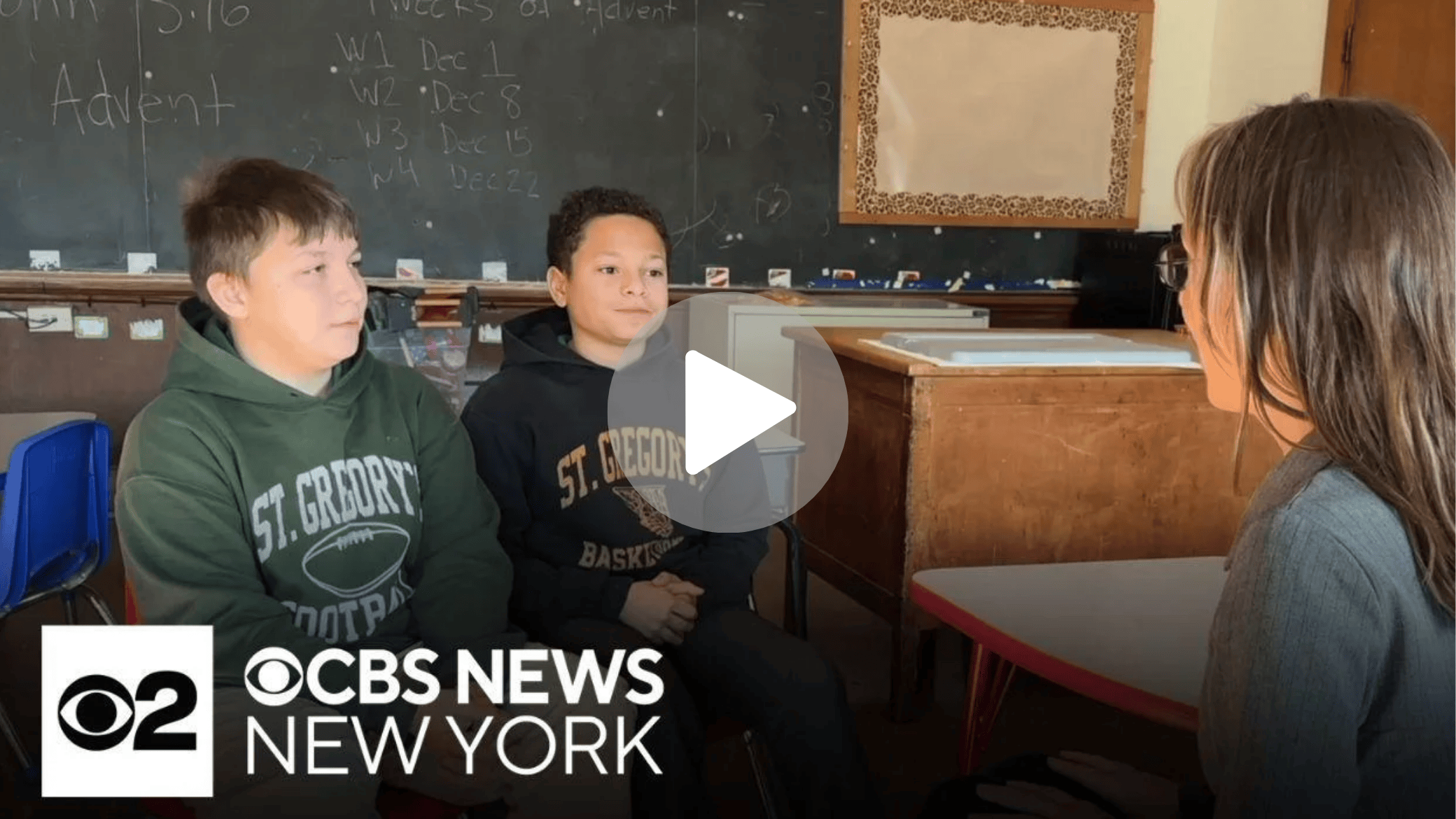 https://www.cbsnews.com/newyork/video/8th-graders-in-queens-honored-for-helping-woman-injured-in-fall-near-school/